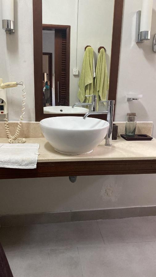 Colonial Cocoon Studio La Gaulette Ngoại thất bức ảnh